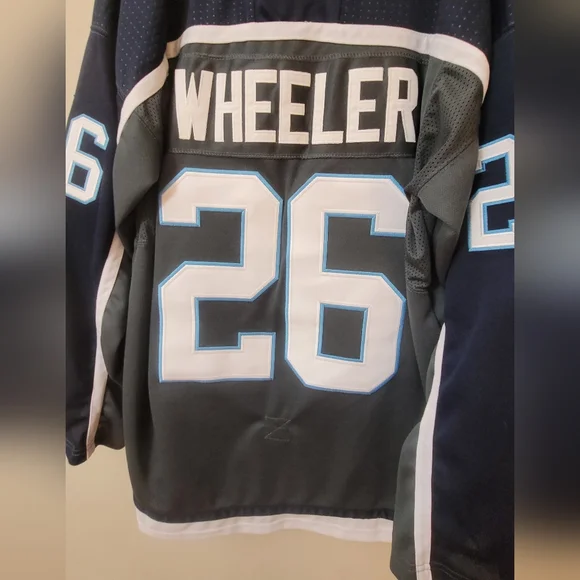 Winnipeg Jets Blake Wheeler #26 Replica jersey - Picture 5 of 16
